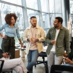 O impacto da média liderança na experiência do colaborador: o fator invisível que define engajamento e retenção