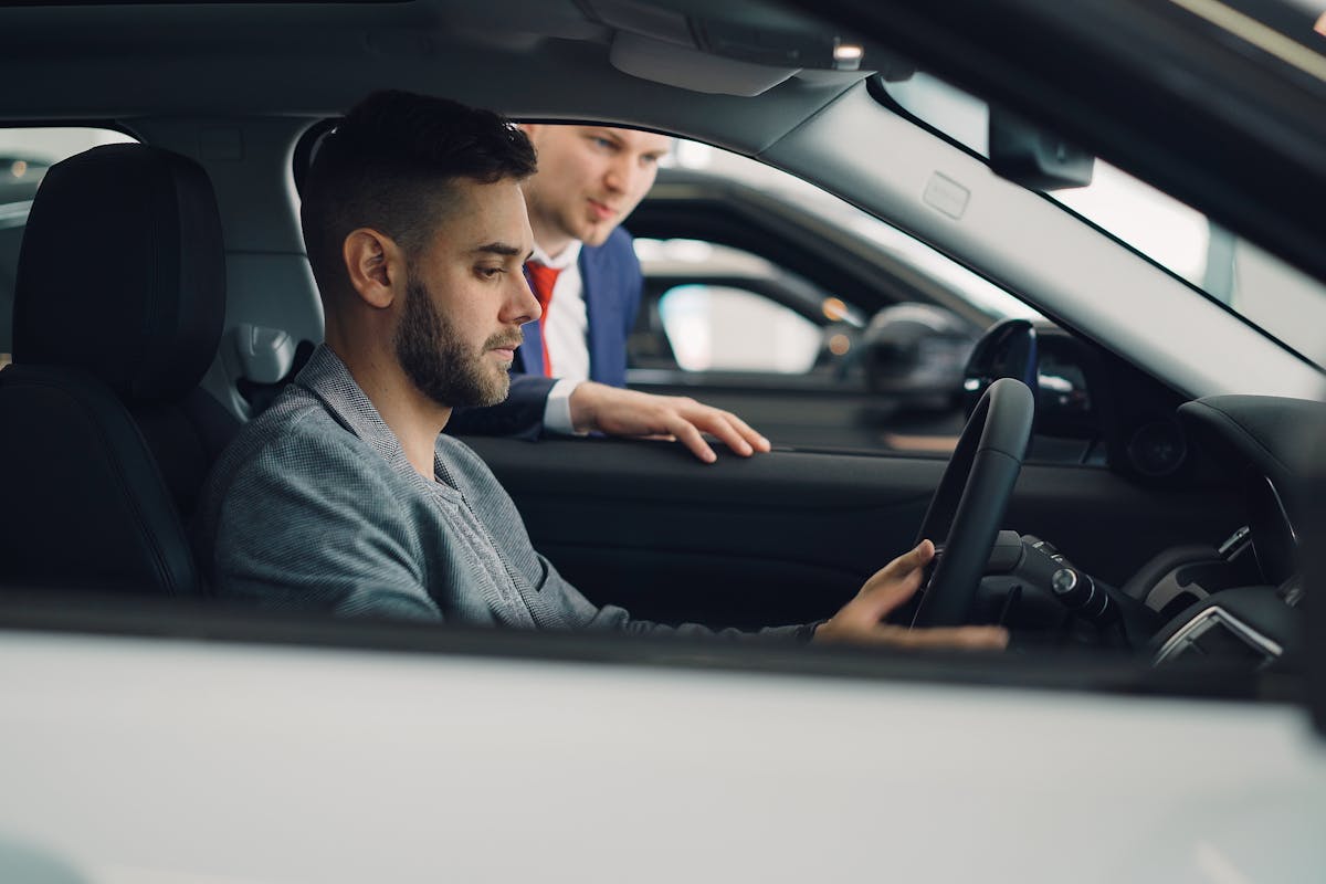 Por que o aluguel de carros mensal está mudando a forma como as pessoas usam carro no Brasil